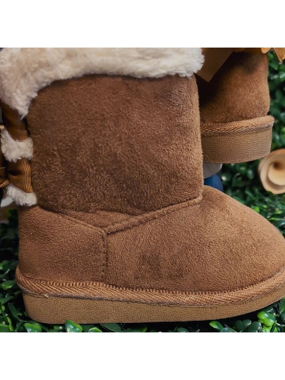 Hot Tomato Double Bow Back Boot - Picture 2 of 10